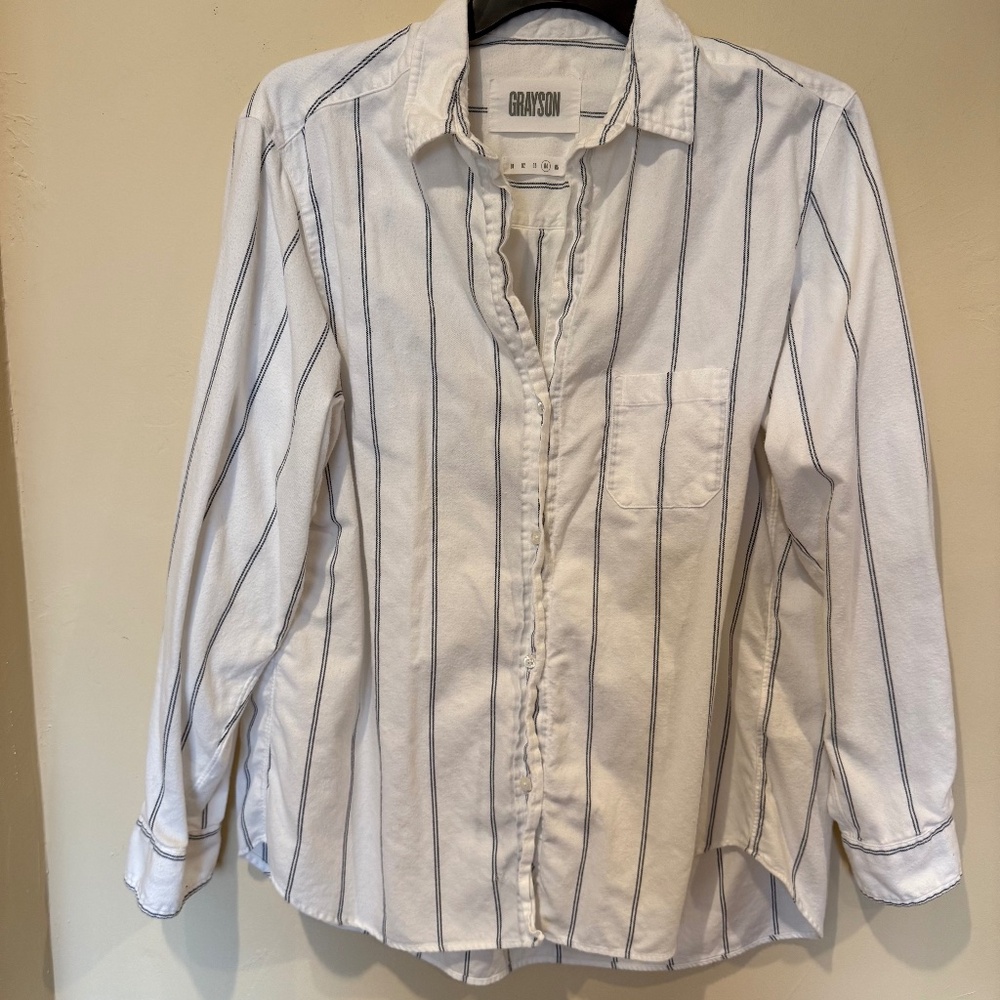 Grayson the hero White/Navy flannel Shirt size 04/L